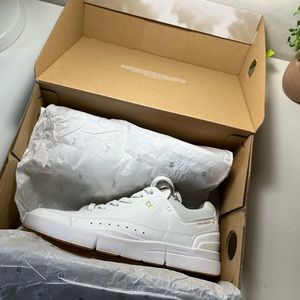 Mens Roger Centre Court.